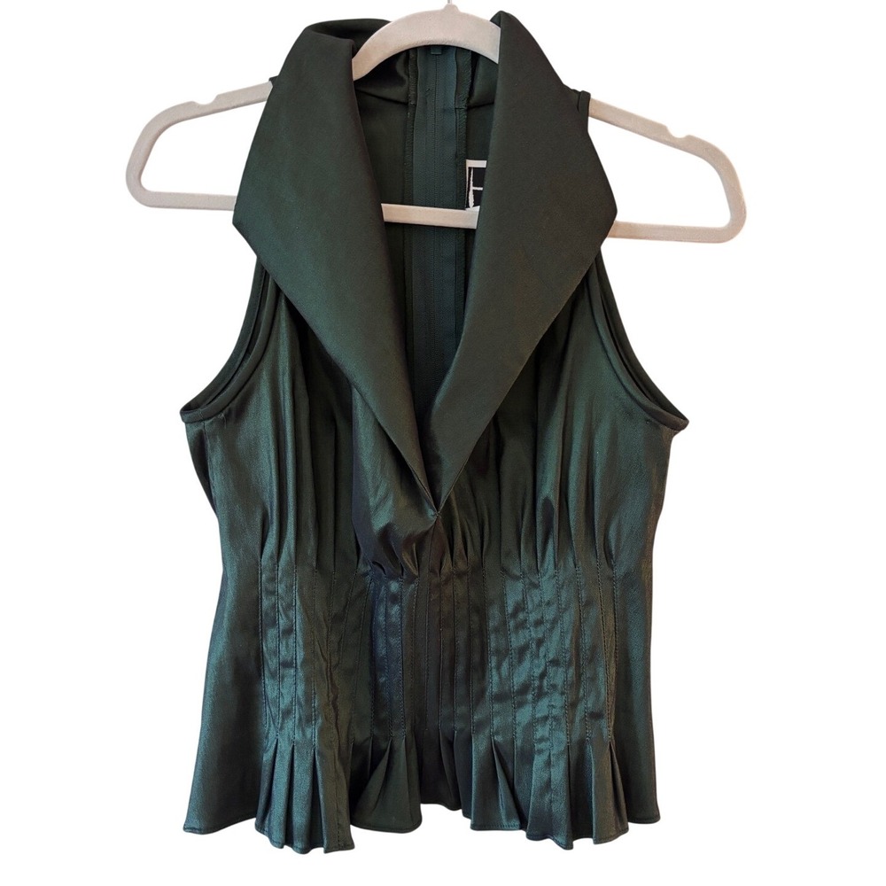 Tadashi Shoji Emerald Green Satin Portrait Collar Pleated Peplum‎ Top US 6 UK 10